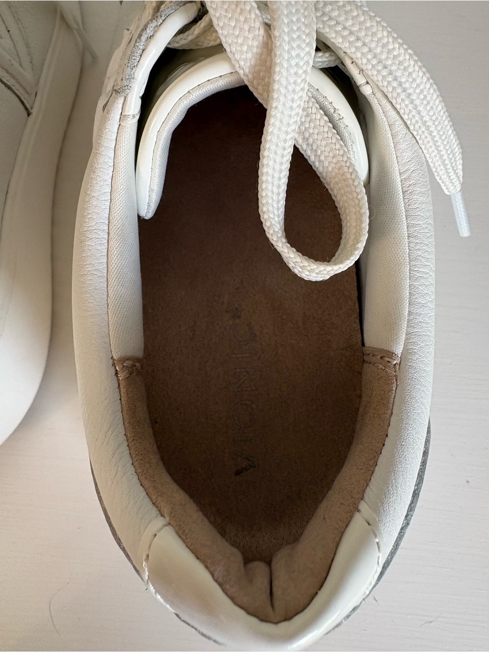 Vionic Kearny White Leather Platform Sneakers Orthotic Support Size 9 - Picture 9 of 9